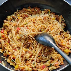 Very easy and fast to make. Spicy, sweet sauce. I added some random chopped veggies