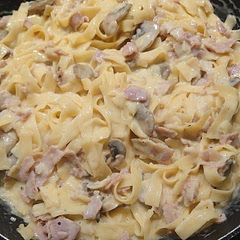 Added bacon, just what I had to hand, ham would be fine too. Really easy comfort food.