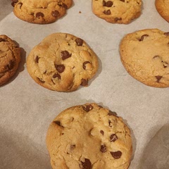 Perfection! Didn't have chunks so just doubled the semisweet. 