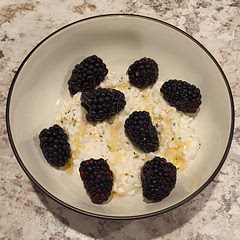 Never would have thought to put honey on cottage cheese but I am never going back! So good! Didn't have almonds so sprinked some hemp hearts on top!