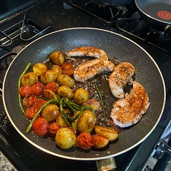 Would’ve added little less of the sauce because the tomatoes absorbed all the flavor of it and it was too strong for me but really all.