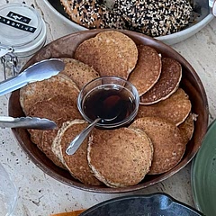I didn’t have blanched almond flour, so I used the whole almond flour, but it still worked. Very easy to make and delicious!