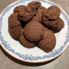 I really highly recommend this recipe! It’s so easy and in a few minutes you can enjoy those amazing delicious cookies 🍪 with your family! 😍😍
