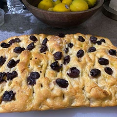 I made the same day focaccia bread with Kalamata olives. Didn’t turn out as airy as yours but I’ll keep trying. I think I’ll weigh my flour next time because I looked up the equivalence for 500g of flour and it said 4 cups. I also looked up 420ml of water and it said 1.75 cups. Hopefully, it’ll turn out like yours next time, but it was still delicious!!