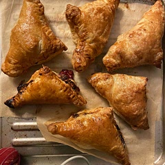 good. pretty straightforward. not my favorite recipe for the filling, going to try others / add more spices next time.