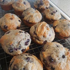 I make these monthly. I use frozen blueberries, 1 cup white flour and 3/4 cup whole wheat and bake at 400 for 19 mins.  I use maple syrup and olive oil.