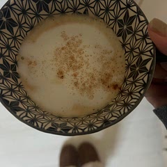 This chai latte was super easy and perfect for these chilly fall mornings.