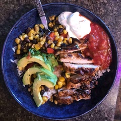 I grilled my chicken on the propane grill—- after marinating it some fajita seasoning, water and oil. This is sooooooo good!! Yum!!