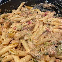Unsure how I feel about this. I followed others and made the pasta on its own. I did a whole block of cream cheese and added broccoli. Once it was done cooking it was very runny. This photo was after about 20 min? I think it needed a bit more salt for my taste and a bit more spice. I just measured with my heart on the cayenne. Will probably cook again