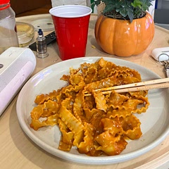 used 1 full clove for 1 serving and tastes great! opted for no parmesan and am happy