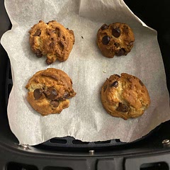 I got my teens a small air fryer and we whipped these up to test out the new air fryer. They was good. But not like the picture they didn’t flatten out. This was my first set. When i did 4 more it flatten them out first then air fried them, they are good both was , took less time when I flatten them some. 
Thanks will be making again 
Saving the rest of the dough for the school week and making a few at a time for lunches.