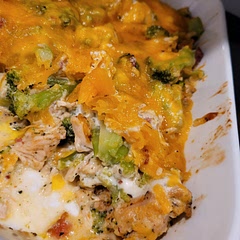 Used broccoli instead of spinach. Was a little too rich for me, but overall good. 