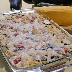 Pretty good
TIPS
- Add some tomatoes to balance out the richness and add color
- be really carefull to not over season the sauce
- add some bread crums to give some crunch to contrast with the smoothness