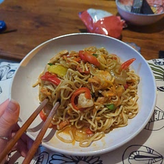 Didn't have all the sauce ingredients so was a bit makeshift but still tasty