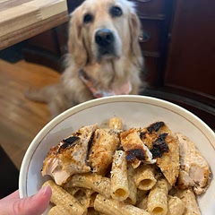 This one was really good! I breaded the chicken and baked it close to temp then seared it for a minute on each side. I didn’t have cream cheese so subbed Greek yogurt.