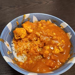 results was a bit watery but it probably depends on the cans of tomatoes and chickpeas you use 