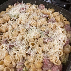 Yum! I’d use a little less pasta next time. It doesn’t need the entire 16oz.