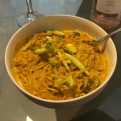 I forgot the water so it was a bit thicker a sauce than intended but other than that a lovely dish !!