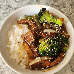 Replaced beef with pork and garlic and ginger with garlic powder and ginger powder. Also added some onions. Still came out delicious! Pairs well with white rice