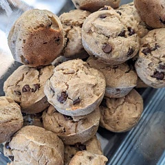 Great. Very simple and actually really nice to eat. I made them in mini (silicon) muffin tins and baked them for about 17-18 minutes. I added half a cup of mini chocolate chips, that seems enough.