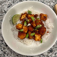 soooooo good! i had triple the amount of tofu but only doubled the amount of sauce and it came out perfect