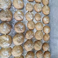 I used pecans instead of walnuts and added almond-meal for extra nutty goodness.  