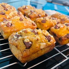 Absolutely delicious! I halved the recipe and made 8 mini loaves. It took about 30 mins at 325 degrees in my Breville air fryer. I also topped with chopped walnuts. They turned out so cute!!!