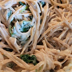 amazing and easy. used whole wheat linguine. new go-to recipe. 