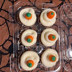 Practicing for Halloween and made these over the weekend. Everyone loved them!  My icing was a little soft so I will add a bit more sugar next time. Easy to make!