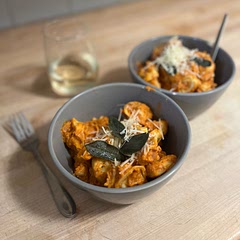 Not too pumpkiney, got a good mix of spice and nuttiness. Pretty easy to make, would definitely make again.

Could add some sort of meatball aspect to it or sausage.