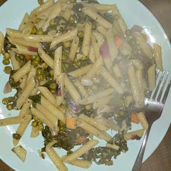 Added carrots, spinach, peas and french beans. Served with a soft boiled egg.