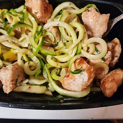 Loved the zoodle and spice, the chicken was not flavorful at all. 