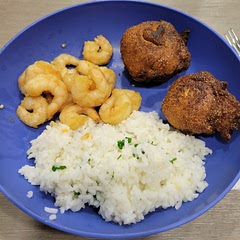 My son's second favorite meal is shrimp and hush puppies 😄 this was so easy to make and he loved them! He kept taking bites and just saying yum! 