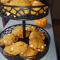 I loved this recipe, added some white chocolate chips too!!