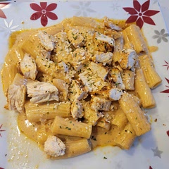 Made as is and this is absolutely delicious. Plenty of leftovers too! 