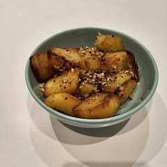 Baked for less time as my potatoes where slightly smaller, I like garlic so much I added more. Still 10/10