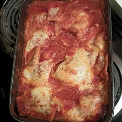 Yummy just pulled out of the oven lot's of leftovers 