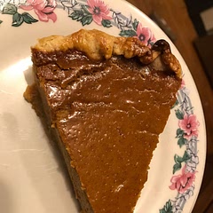 Best CRUST I’ve ever made! - I park cooked it—- as I was making a pumpkin with out a top. It fluffed up and looked so flaky —- this will be my go to—- I can’t wait to try a pie with the top on.