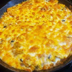 I did green chile (I'm New Mexican) instead of jalapeno and extra cheese. So good!!