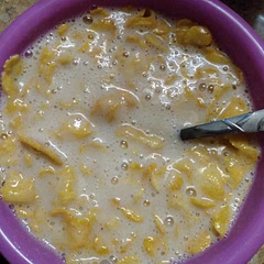 I put my banana milk over corn flakes and it tastes amazing 