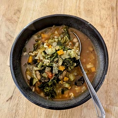 Excellent recipe - tasty & easy!
I left out the pancetta 🍖