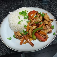 Tastes really good. Didn't have sesame seed oil and sesame seeds. But best stirfry recipe to ever exist