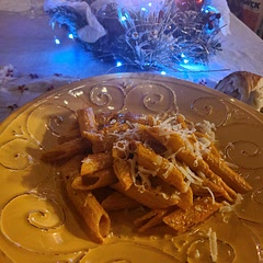 This was a great tasting, straightforward, easy to follow , and recipe. I'm looking forward to tomorrow leftover 