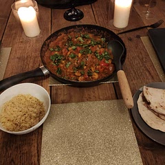 I used prawns instead of chicken, and tripled the amount of fresh chillies, because we love spice! It was delicious. The quantity was more suited to 3-4 rather than 6 servings. Very pleased.