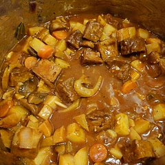 Much better with white wine vinegar and hot sauce 