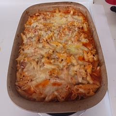 Added ground beef. Didn't have cream cheese, so used ricotta.
Delicious!