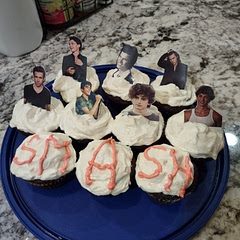 Super delicious, couldn't even tell any difference from regular cupcakes.