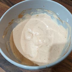 Not really what I was expecting , thought it was bland and a bit too mayonnaise tasting .
