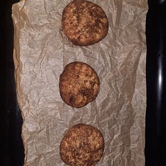 These were so good! although I couldn't find brown sugar sweetener anywhere so I used 1tbsp normal sweetener and 1tbsp normal brown sugar instead :)