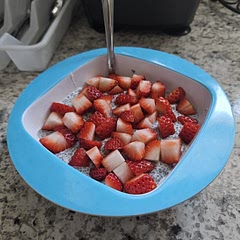 Very simple and delicious, definitely enough for a few mornings. Thank you for the recipe! I added some sweetened condensed milk as a sweetener. :))
